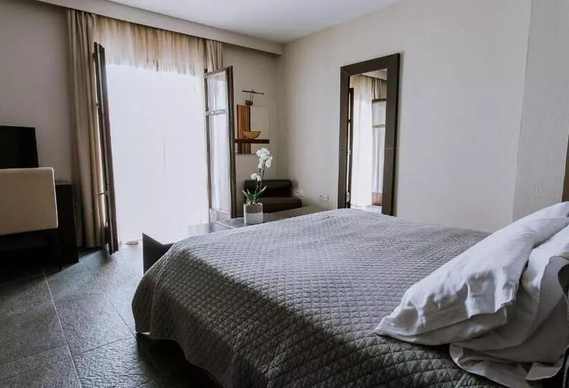 سوییت سوپریور با چشم‌انداز دریا, 12 Months Resort & Spa