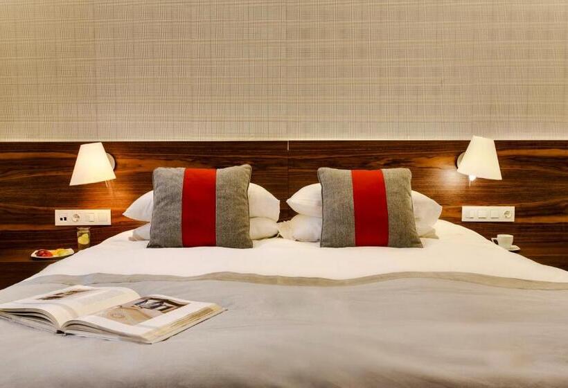 침실 2개 스위트, 12 Months Resort & Spa