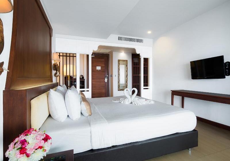 디럭스 룸, Aiyara Grand