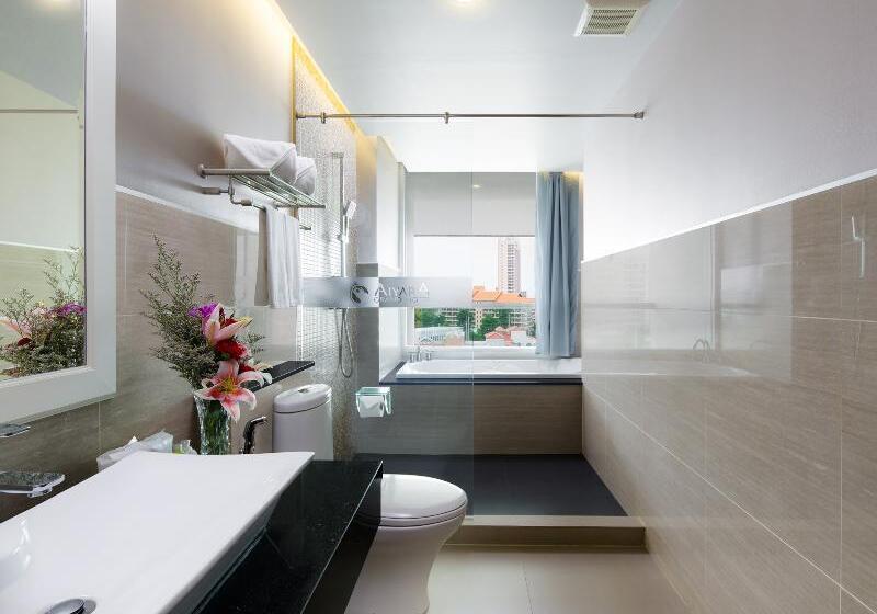 디럭스 룸, Aiyara Grand