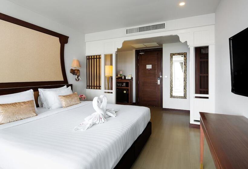 디럭스 룸, Aiyara Grand