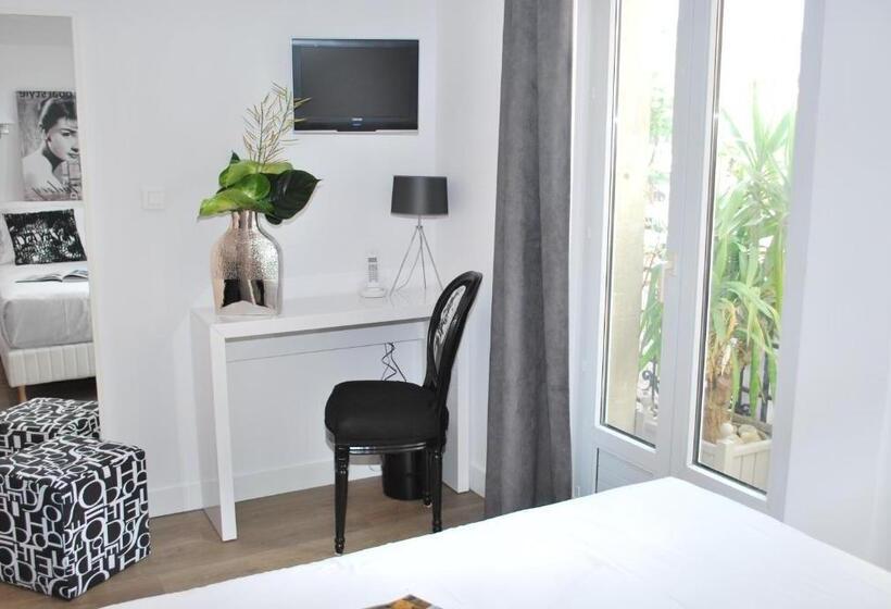 컴포트 룸, St Sernin