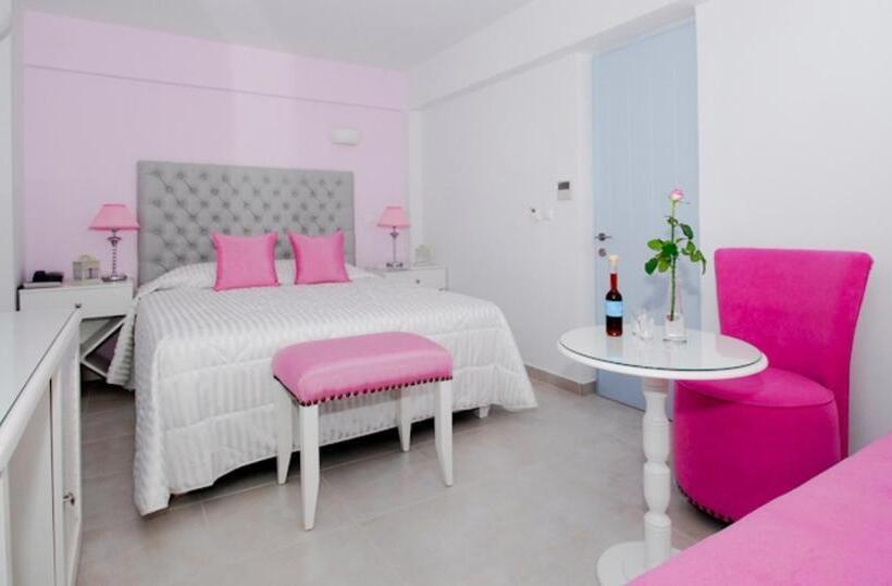 اتاق استاندارد با بالکن و چشم‌انداز دریا, Kythira Golden Resort