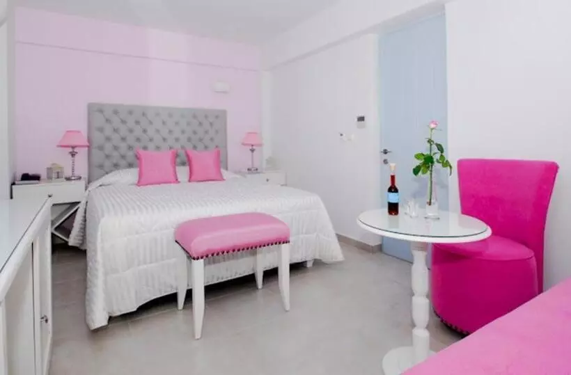 اتاق استاندارد با بالکن و چشم‌انداز دریا, Kythira Golden Resort