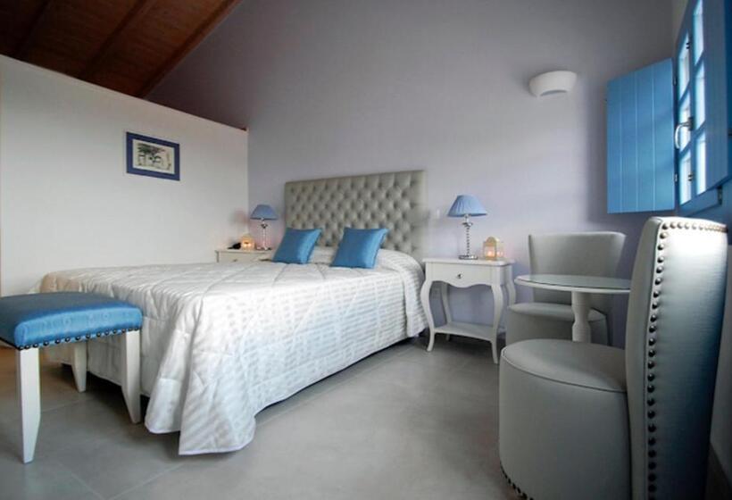 اتاق استاندارد با بالکن و چشم‌انداز دریا, Kythira Golden Resort