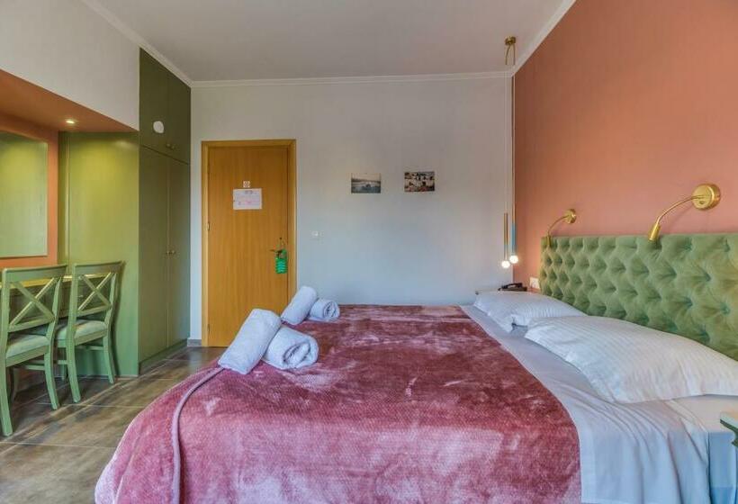 수피리어 룸, Pegasus Adult Friendly