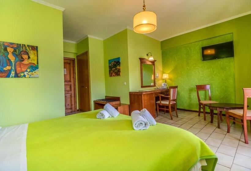 디럭스 룸, Pegasus Adult Friendly