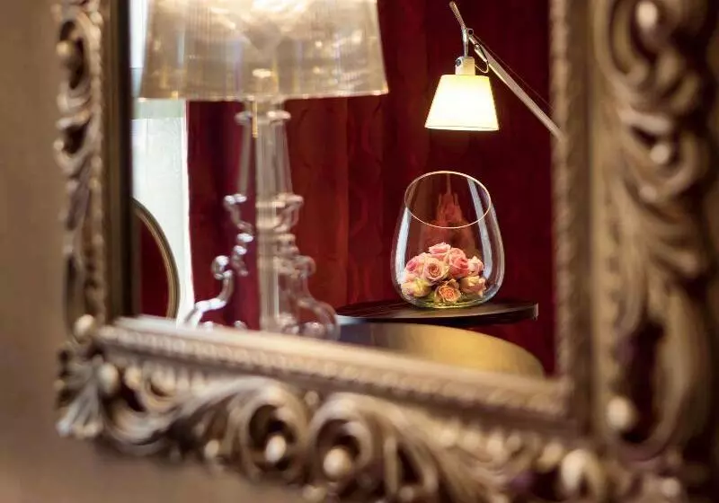 اتاق لوکس با تخت بزرگ, Pullman Kinshasa Grand