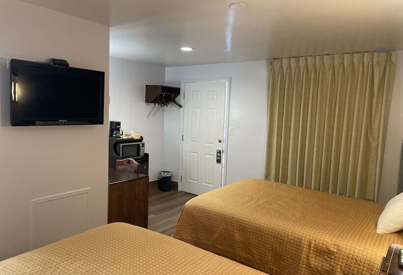 스탠다드 룸 더블 침대 2개, Scottish Inn North Tonawanda