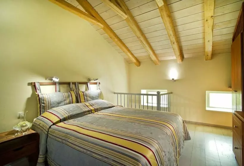 スタンダードスタジオ, Taleton Eco Guest House