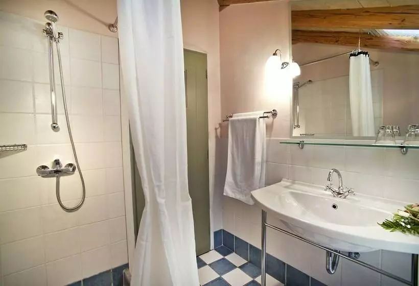 スタンダードスタジオ, Taleton Eco Guest House
