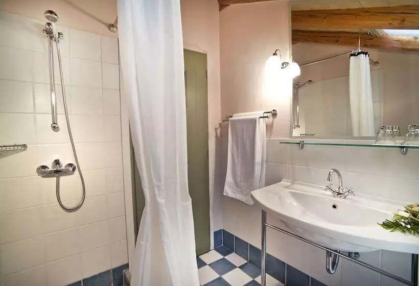 スタンダードスタジオ, Taleton Eco Guest House