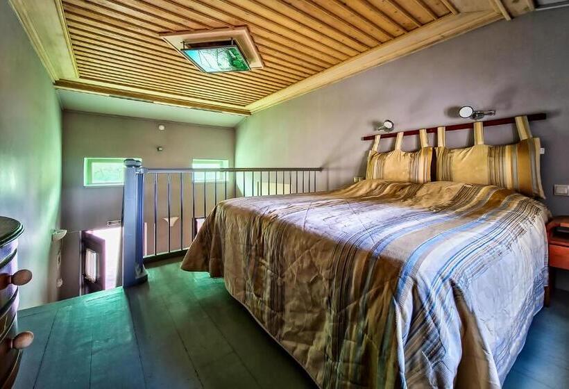 חדר סטנדרט לשלושה, Taleton Eco Guest House