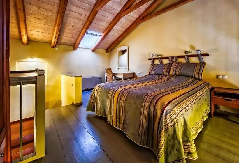 スーペリアトリプルルーム, Taleton Eco Guest House