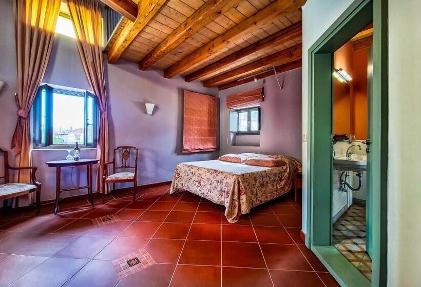 סוויטה משפחתית, Taleton Eco Guest House