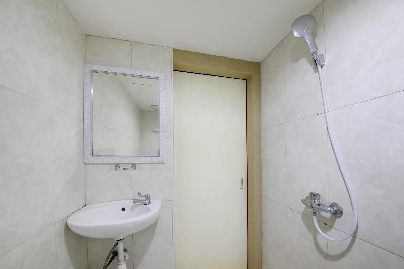 غرفة ديلوكس ثلاثية, The Chilli By Golden Ray