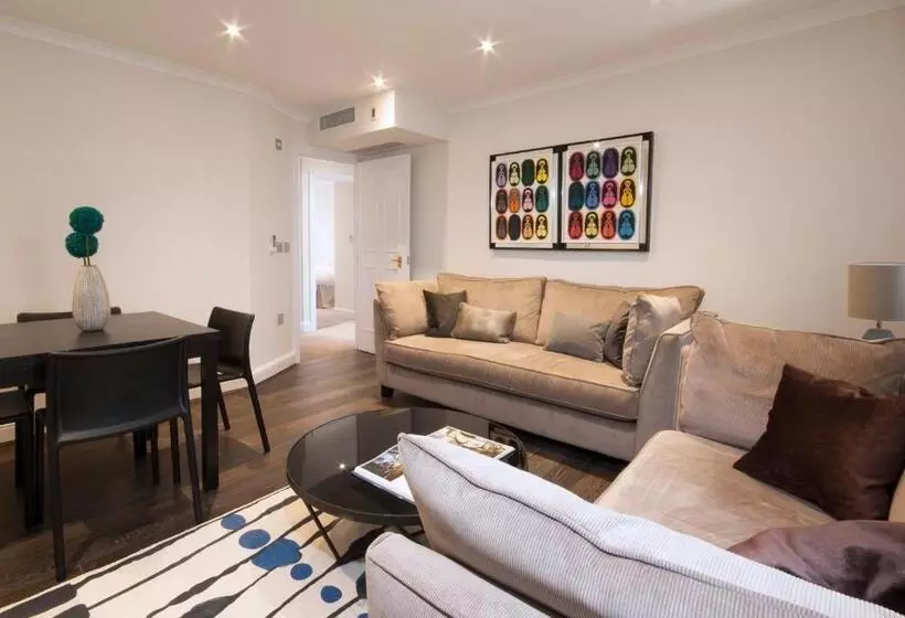 2 Bedroom Superior Apartment