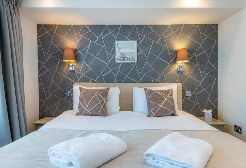 آپارتمان سوپریور 1 خوابه, Manson Place