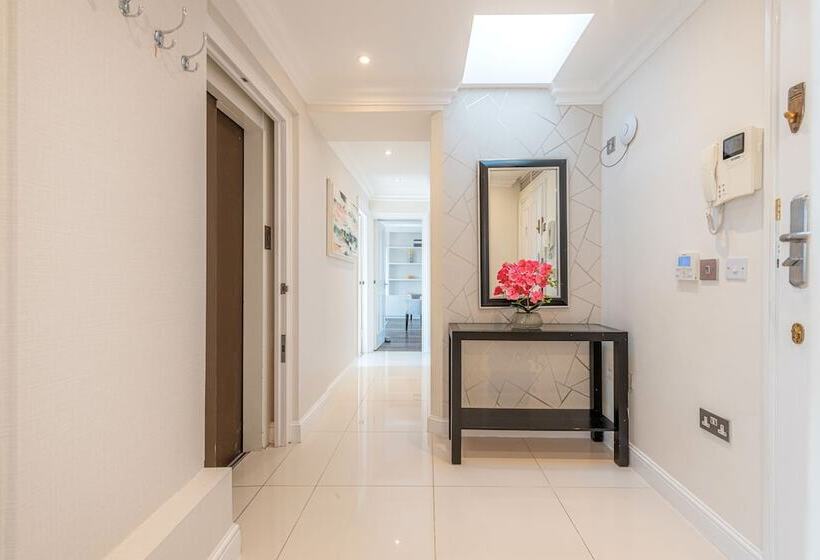 1 Bedroom Penthouse Apartment, Manson Place