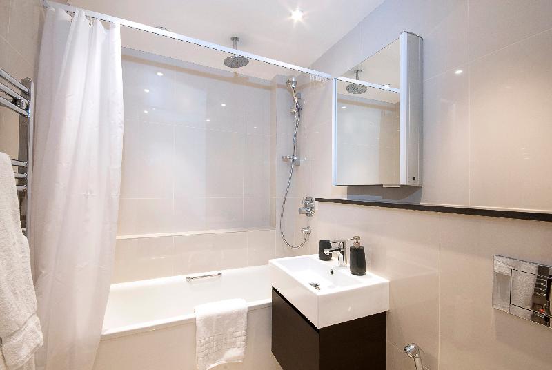 آپارتمان 1 خوابه, Manson Place