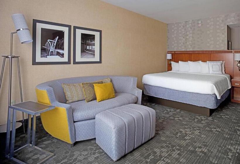 غرفة قياسية سرير كينج لذوى الإحتياجات الخاصة, Courtyard Aberdeen At Ripken Stadium