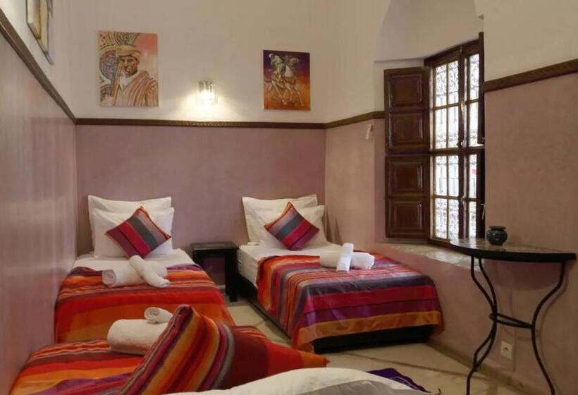 Habitación Triple Estándar, Riad Dar Palmyra