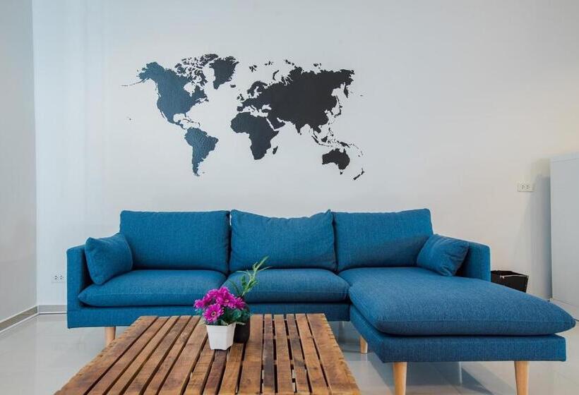 Люкс с Бассейном, The Beach Village Resort