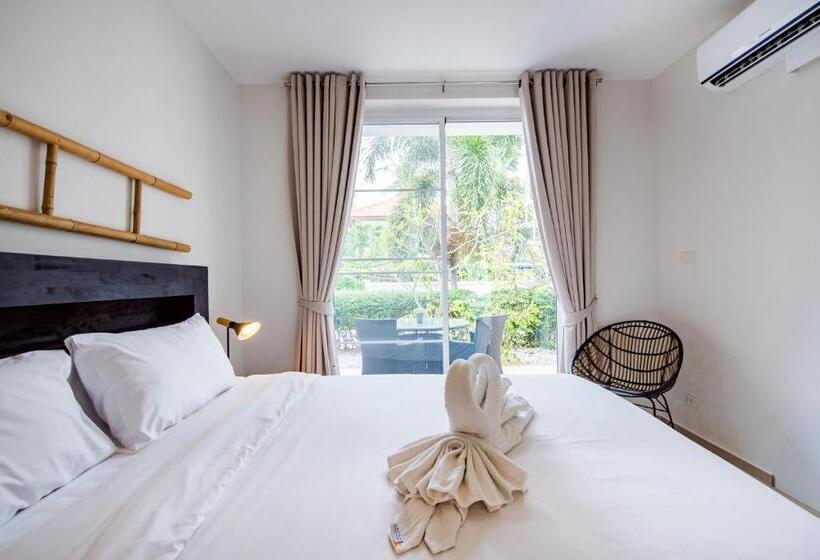 Люкс Премиум, The Beach Village Resort