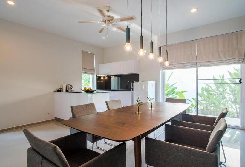 Люкс 2 Спальни, The Beach Village Resort