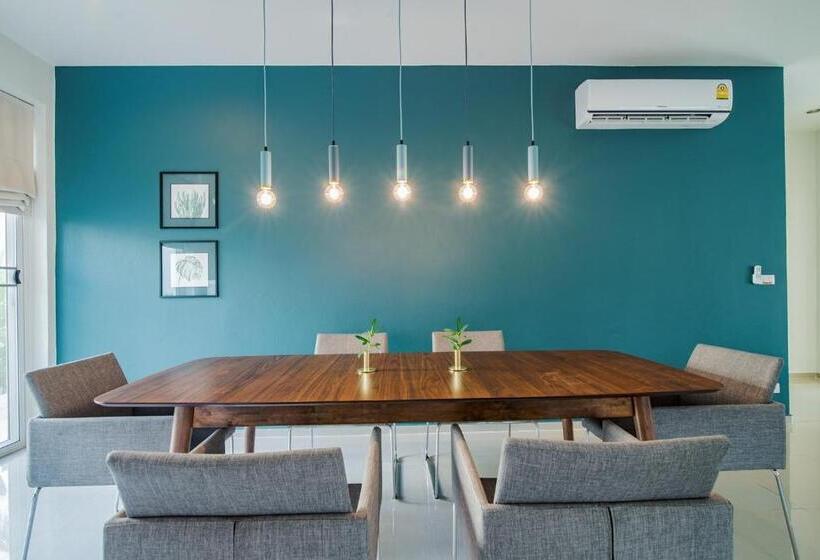 Люкс 2 Спальни, The Beach Village Resort