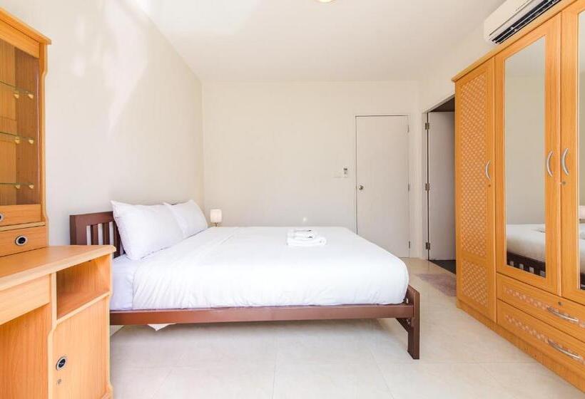 Люкс с Бассейном, The Beach Village Resort