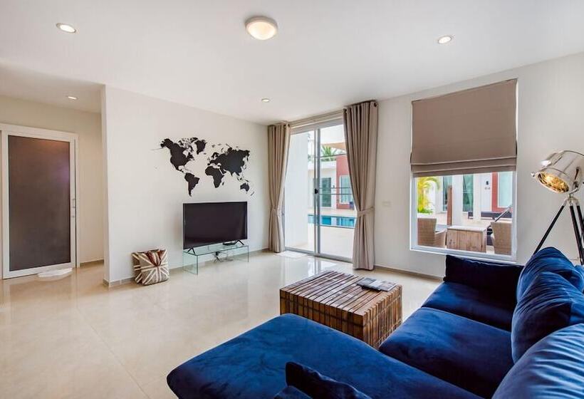 Люкс Premium 2 Спальни, The Beach Village Resort