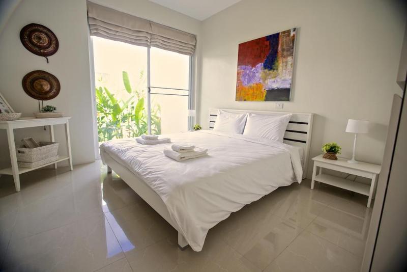 Люкс, The Beach Village Resort