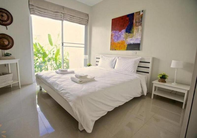 Люкс, The Beach Village Resort