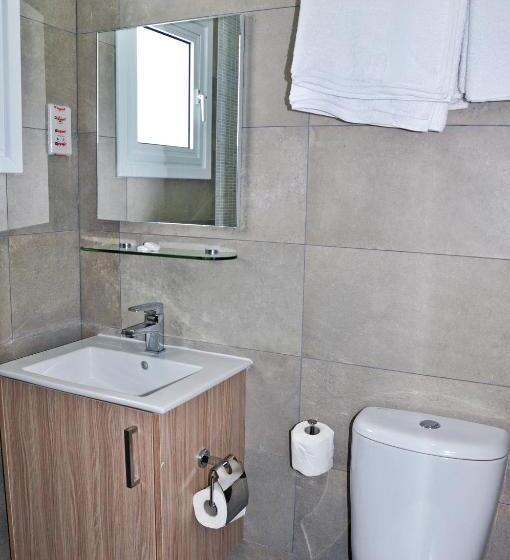 استودیو استاندارد با چشمانداز دریا, Zodiac Hotel Apartments