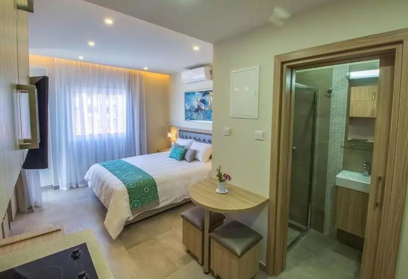 استودیو استاندارد با چشم‌انداز دریا, Zodiac Hotel Apartments