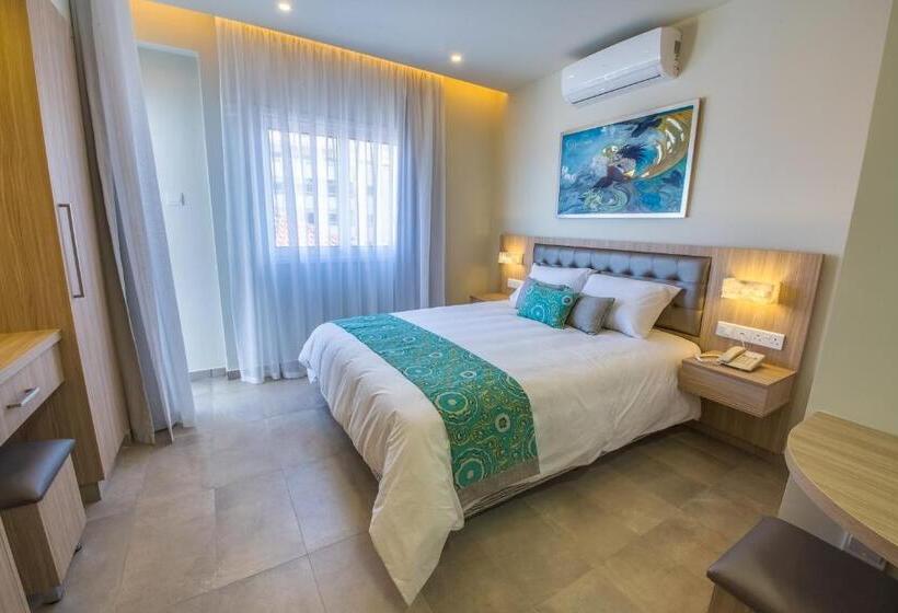 استودیو استاندارد با چشمانداز دریا, Zodiac Hotel Apartments