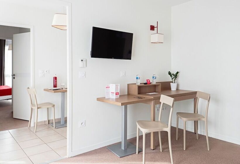 Апартаменты 1 Спальня, Appart City Confort Orléans