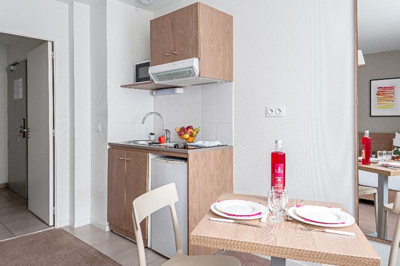 Студия Стандарт, Appart City Confort Orléans