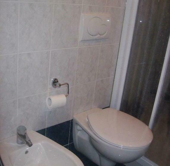 标准三人间, La Spiga Affittacamere