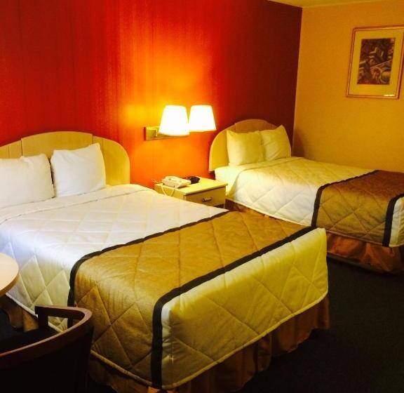 غرفه قياسيه سريرين مزدوجين, Duffys Motel   Calhoun