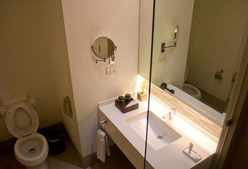 Номер Superior, Harolds Hotel Cebu Formerly Harolds Evotel Cebu