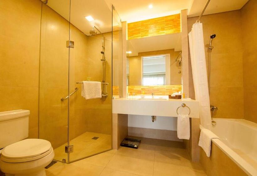 Люкс, Harolds Hotel Cebu Formerly Harolds Evotel Cebu