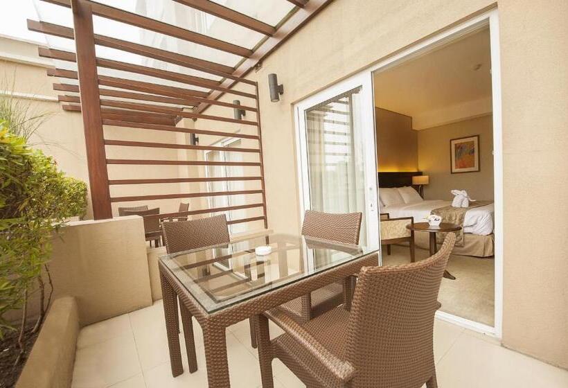 Номер Premium с Балконом, Harolds Hotel Cebu Formerly Harolds Evotel Cebu