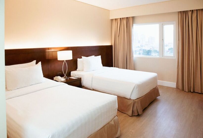 Номер Superior, Harolds Hotel Cebu Formerly Harolds Evotel Cebu