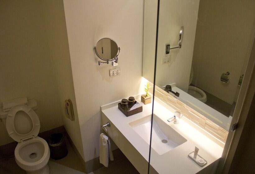 Номер Superior, Harolds Hotel Cebu Formerly Harolds Evotel Cebu