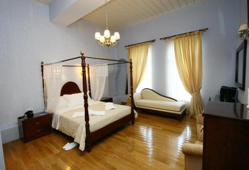 جناح مطلّ علي البحر, Apollonion Palace