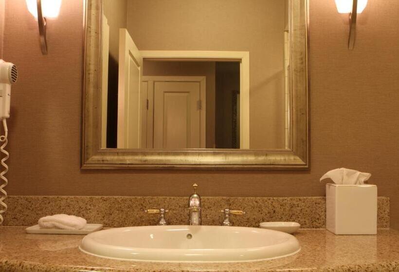 غرفة قياسية سرير كينج لذوى الإحتياجات الخاصة, Best Western Plus Bayside