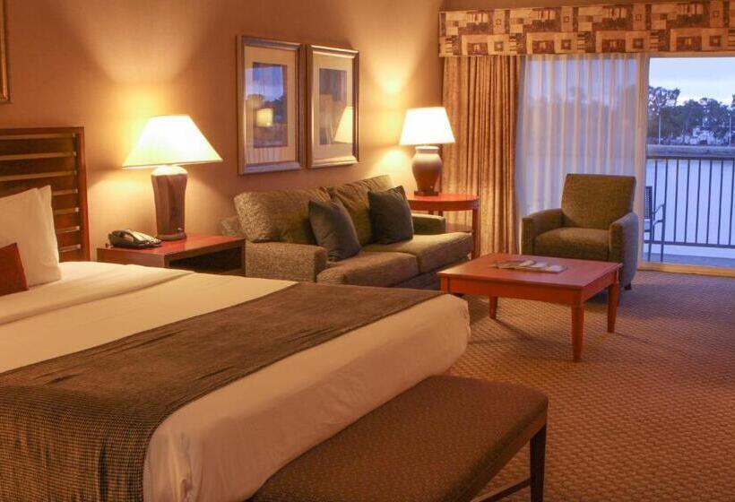 غرفة قياسية سرير كينج, Best Western Plus Bayside