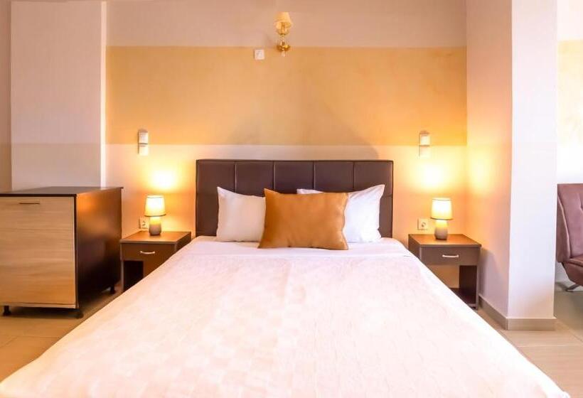 Семейный Номер Вид на Сад, Buka Sandy Beach